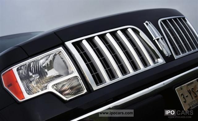 2011 Lincoln  MARK LT 4x4 = 2011 = Off-road Vehicle/Pickup Truck New vehicle photo