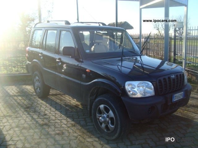 2009 Mahindra  Goa 2.5 CRDE DX 4WD autocarro Off-road Vehicle/Pickup Truck Used vehicle photo