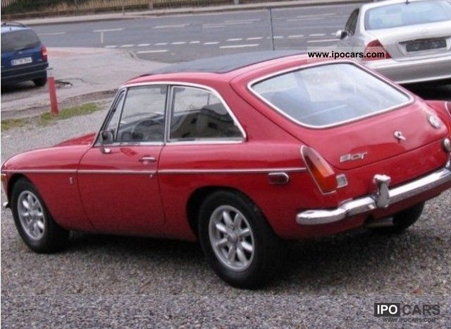 MG  MGB GT 2.0 convertible top leather Overdrive Alufe 1971 Vintage, Classic and Old Cars photo