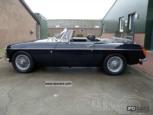 1971 MG  from 1971 very good condition-Midnight Blue Cabrio / roadster Classic Vehicle photo