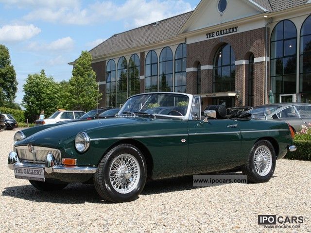 MG  B roadster 1971 Vintage, Classic and Old Cars photo