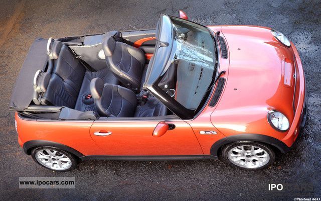 2005 MINI  CONVERTIBLE 1ere main CARNET COMPLET CUIR A / C Cabrio / roadster Used vehicle photo