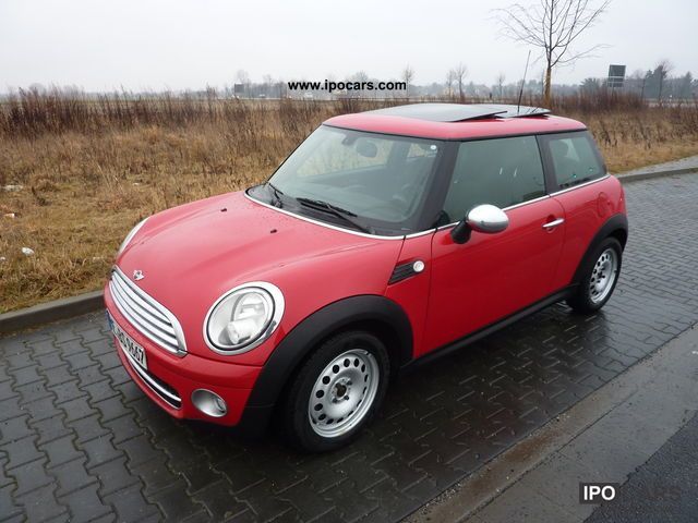2010 MINI  Alternative for Convertible D Small Car Used vehicle photo