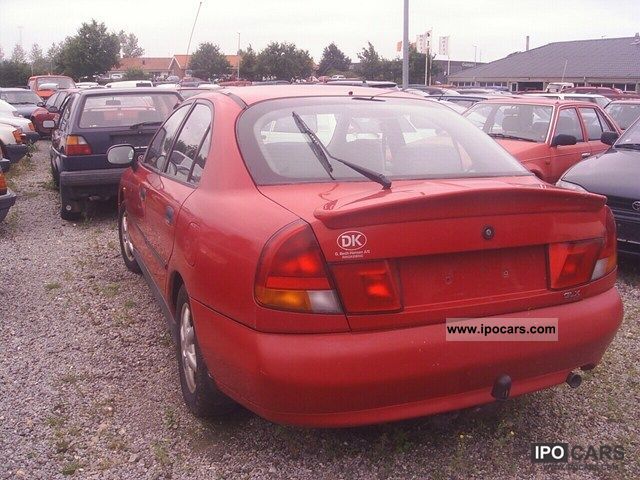 1996 Mitsubishi Carisma 1.8 GLX Car Photo and Specs