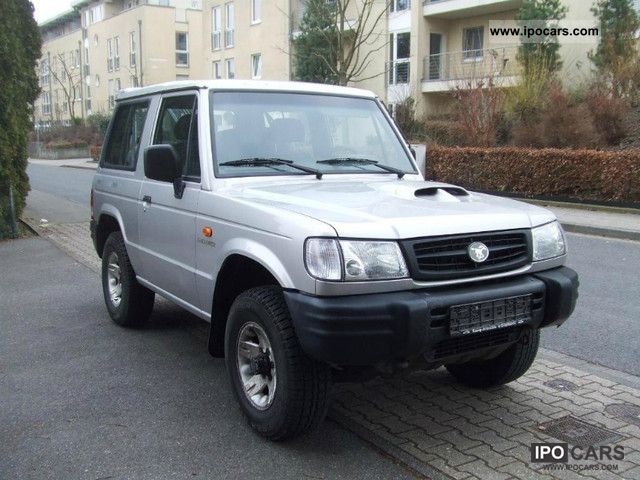 2001 Mitsubishi  Galloper 4x4 all-wheel drive Off-road Vehicle/Pickup Truck Used vehicle photo