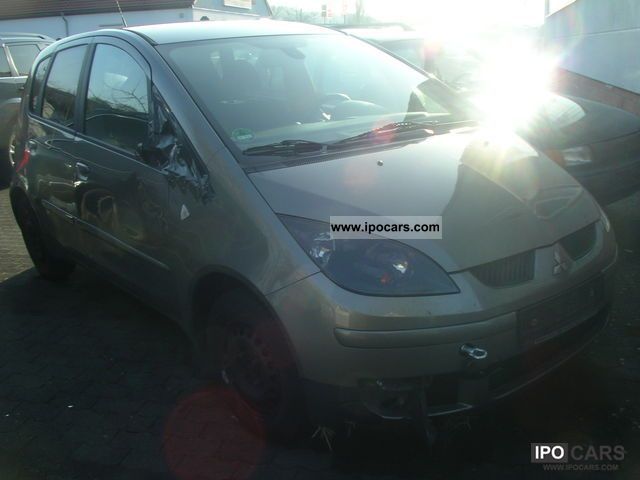 2008 Mitsubishi  Motion Colt 1.3 petrol + gas Limousine Used vehicle photo