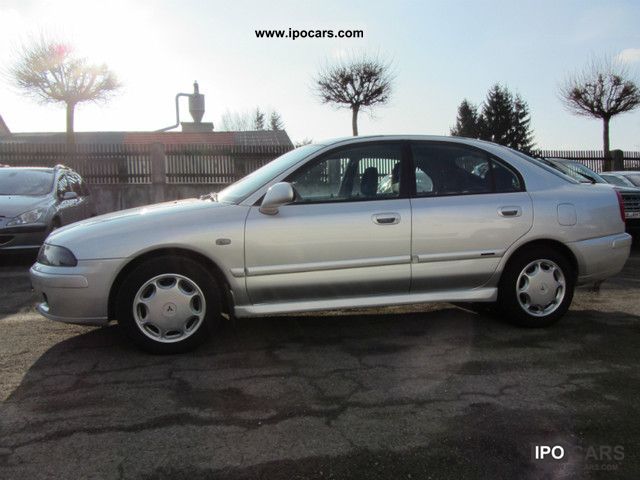2004 Mitsubishi  Carisma 1.8 GDI Automatic Comfort, climate Limousine Used vehicle photo