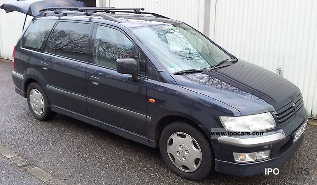 2002 Mitsubishi Space Wagon GDI Motion Car Photo And Specs 2002 Mitsubishi Space Wagon GDI Motion Car Photo And Specs