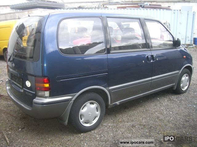 Nissan serena 1992 model