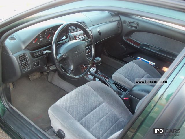 1998 Nissan maxima airbag light