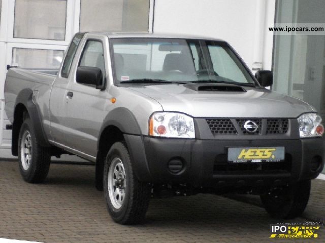 Nissan np300 pick up king cab #3