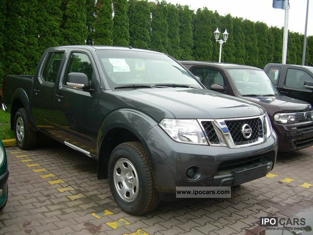 Nissan navara 2011 features #10