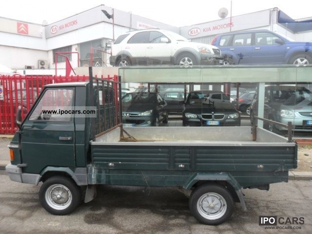 2005 Piaggio  PK500 poker ds CASSONE RIBALTABILE Limousine Used vehicle photo