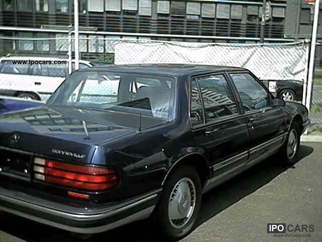 1987 Pontiac  Bonneville SE g-cat, original 66000 km, classic cars Limousine Classic Vehicle photo