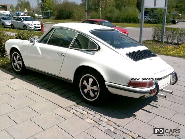 Porsche  2.4 T \ 1972 Vintage, Classic and Old Cars photo