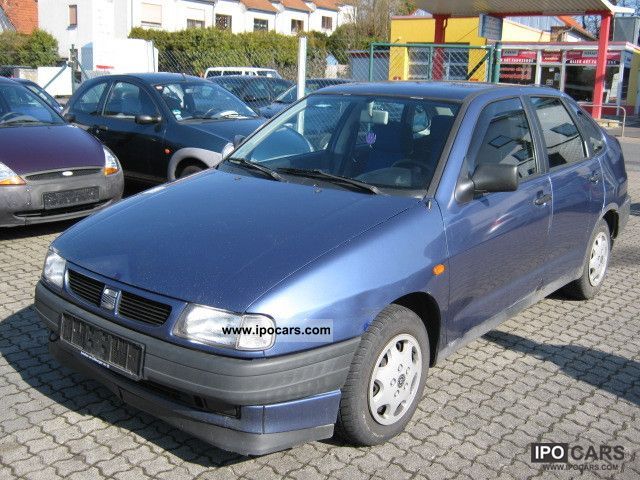 1994 Seat  Cordoba 1.4i CLX, power, technical approval / Au to 08/2012! Small Car Used vehicle photo