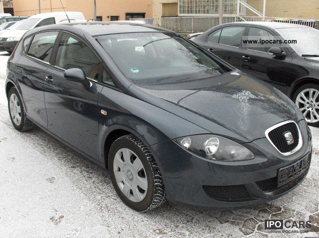 2006 Seat  Leon 1.9 TDI DPF € 4 air Limousine Used vehicle photo