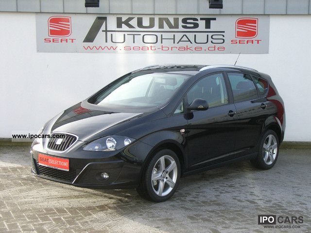 2012 Seat  Altea XL 2.0 TDI CR DPF Style with sports package! Van / Minibus Used vehicle photo