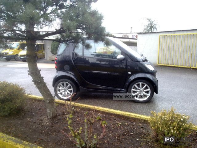 2006 Smart  Air conditioning + navigation + rims + * WARRANTY * Small Car Used vehicle photo