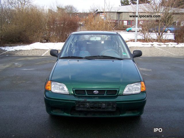 2000 Subaru  base Small Car Used vehicle photo