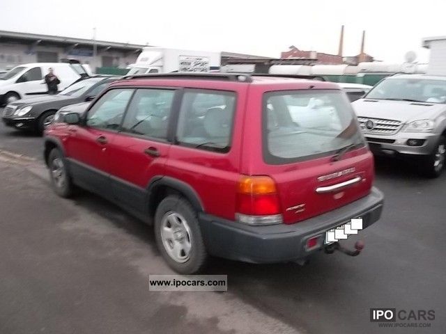 1997 Subaru  Forester 2.0 GX Estate Car Used vehicle photo
