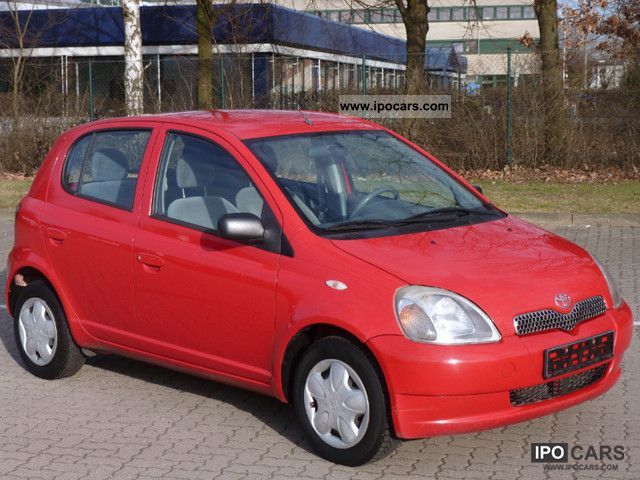 Verrast Canberra Afstoting 2001 Toyota YARIS 1.3 \ - Car Photo and Specs