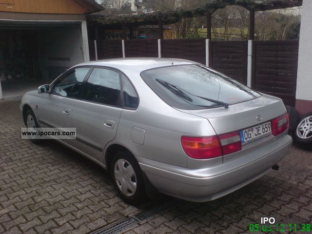 1998 Toyota  + + + Air 1.Vorb 8f.Ber + MOT 2/13 + Limousine Used vehicle photo