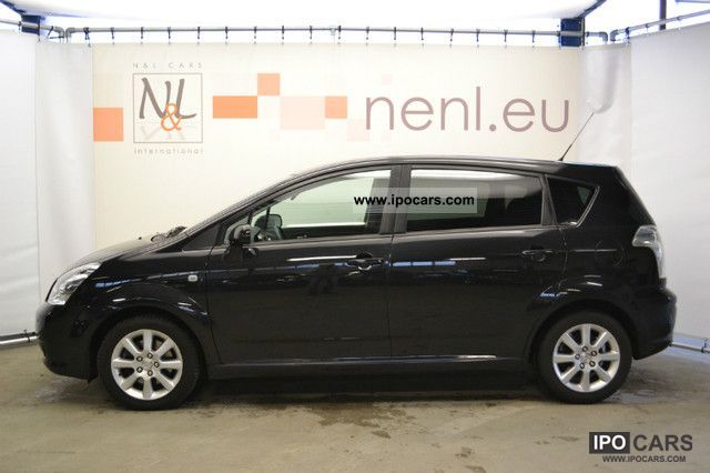 2007 Toyota  Verso 2.2-4D Dynamic * Climate * LM * NET € 6092 Small Car Used vehicle photo
