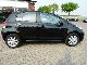 2011 Toyota  Yaris 1.4 D-4D 5-Navi ring-Edition T DPF Euro5! Small Car Used vehicle photo 3