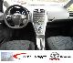 2011 Toyota  Auris 8.1 Hybrid Life eff. 4.44% interest rate! CLIMATE Limousine Used vehicle photo 4