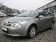 2011 Toyota  Kombi 1.6 avensis seats Estate Car Used vehicle photo 1
