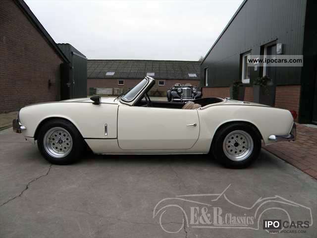 1963 Triumph  4 MKI1963 moving car with a bit of work Cabrio / roadster Classic Vehicle photo