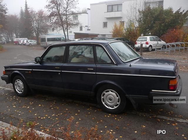 1988 Volvo 244 GL sedan Limousine