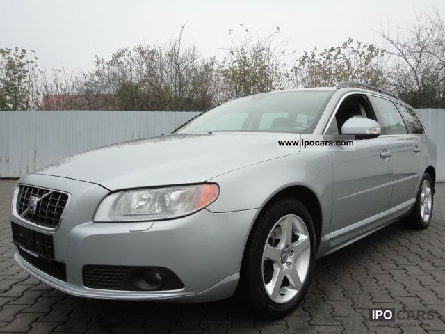2008 Volvo  V70 D5 SUMMUM LEATHER BI-XENON PDC AUTO MP3 Estate Car Used vehicle photo