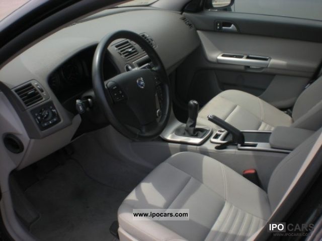 2011 Volvo V50 D3 POLAR PLUS ZERO KM VK090 Estate Car Pre-Registration ...