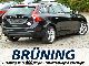 2011 Volvo  Momentum Geartronic V60 D3 UPE 40 410, - Estate Car Used vehicle photo 1
