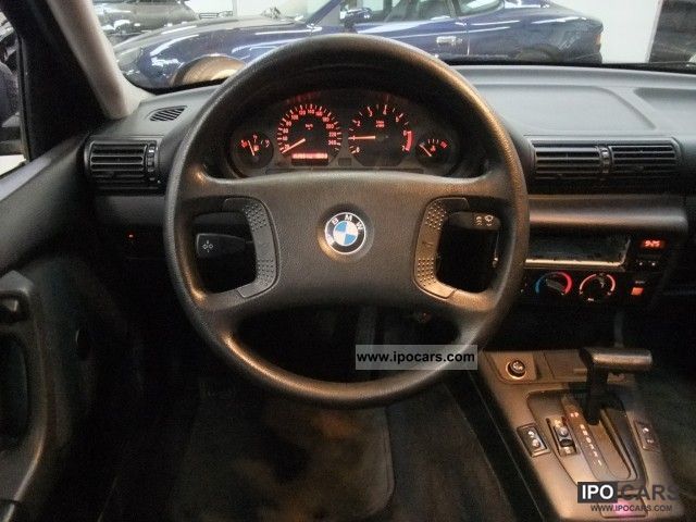 1995 BMW Compact Automaat NAP 162651km - Car Photo and Specs