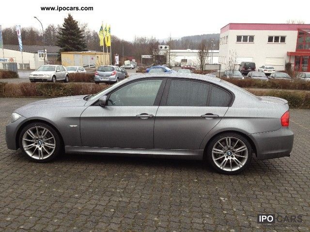 2010 BMW 330i Aut. / TV, Xenon, Leather - Car Photo Specs