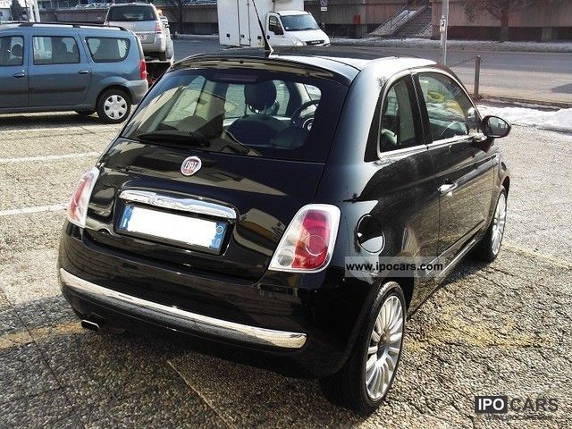 2007 Fiat 500 1.4 16v 100CV Lounge Small Car Used vehicle photo 2