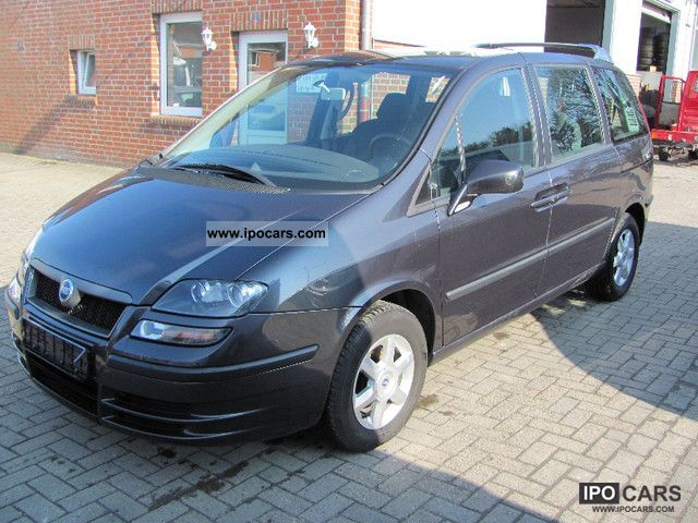 2004 Fiat  Ulysse 2.2 JTD climate Van / Minibus Used vehicle photo