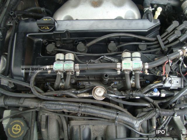 2002 Ford Mondeo 1 8 Tournament Futura Car Photo And Specs