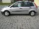 2005 Ford  Fiesta 1.4 5-door Facelift Small Car Used vehicle photo 2