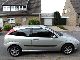 2003 Ford  Focus E-climate finesse aluminum package Limousine Used vehicle photo 6