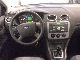 2005 Ford  Focus 1.6 16v Aut. Trend Small Car Used vehicle photo 5