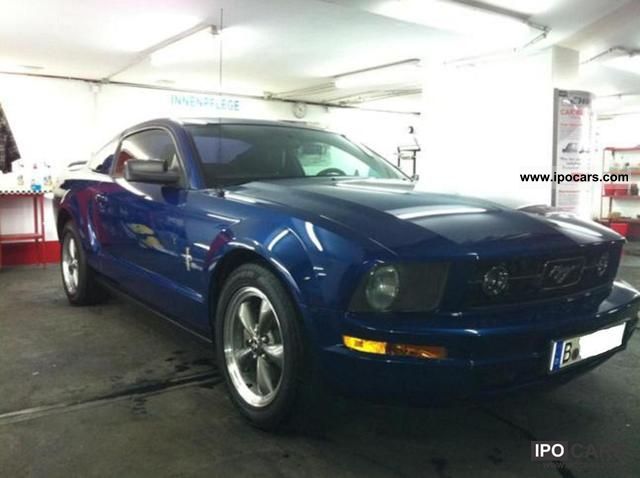 2006 Ford  Mustang V6 * Full Leather * German papers Sports car/Coupe Used vehicle photo
