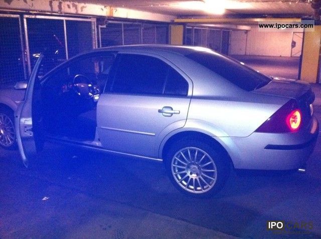2003 Ford  Mondeo 1.8 Sport Limousine Used vehicle photo