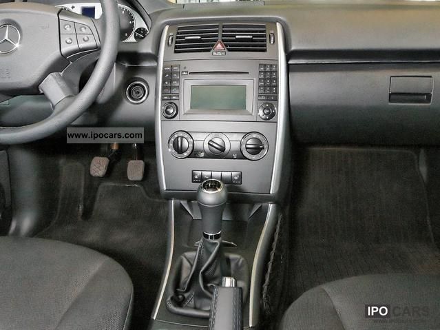 2011 Mercedes-Benz  B 180 CFDI Sports Tourer Sitzhzg PDC. Limousine Demonstration Vehicle photo