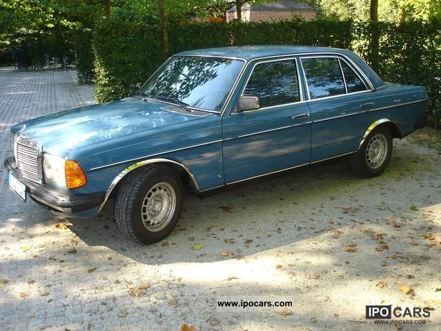 Mercedes-Benz  200 W123 1979 Vintage, Classic and Old Cars photo