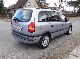 2002 Opel  Zafira 1.6 Comfort Van / Minibus Used vehicle photo 1