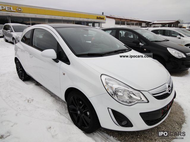 2011 Opel  Corsa Color Edition 1.4 100 hp daytime 17Z Small Car Used vehicle photo